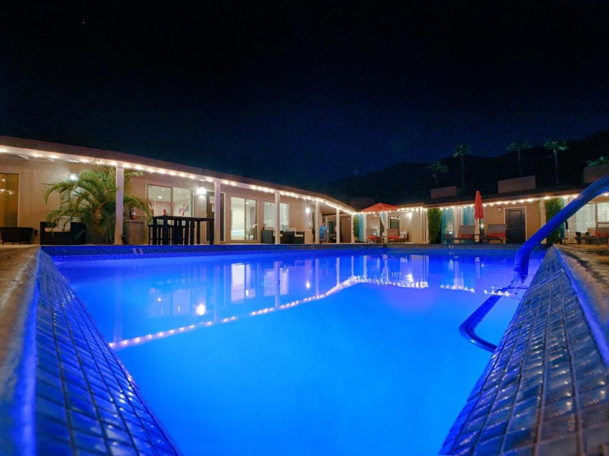 פאלם ספרינגס Little Paradise Hotel מראה חיצוני תמונה